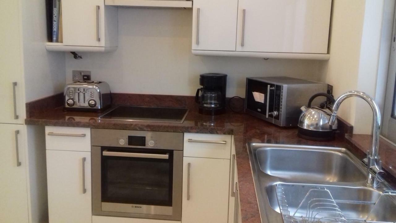 Amathusia Beach Apartment 利马索尔 外观 照片