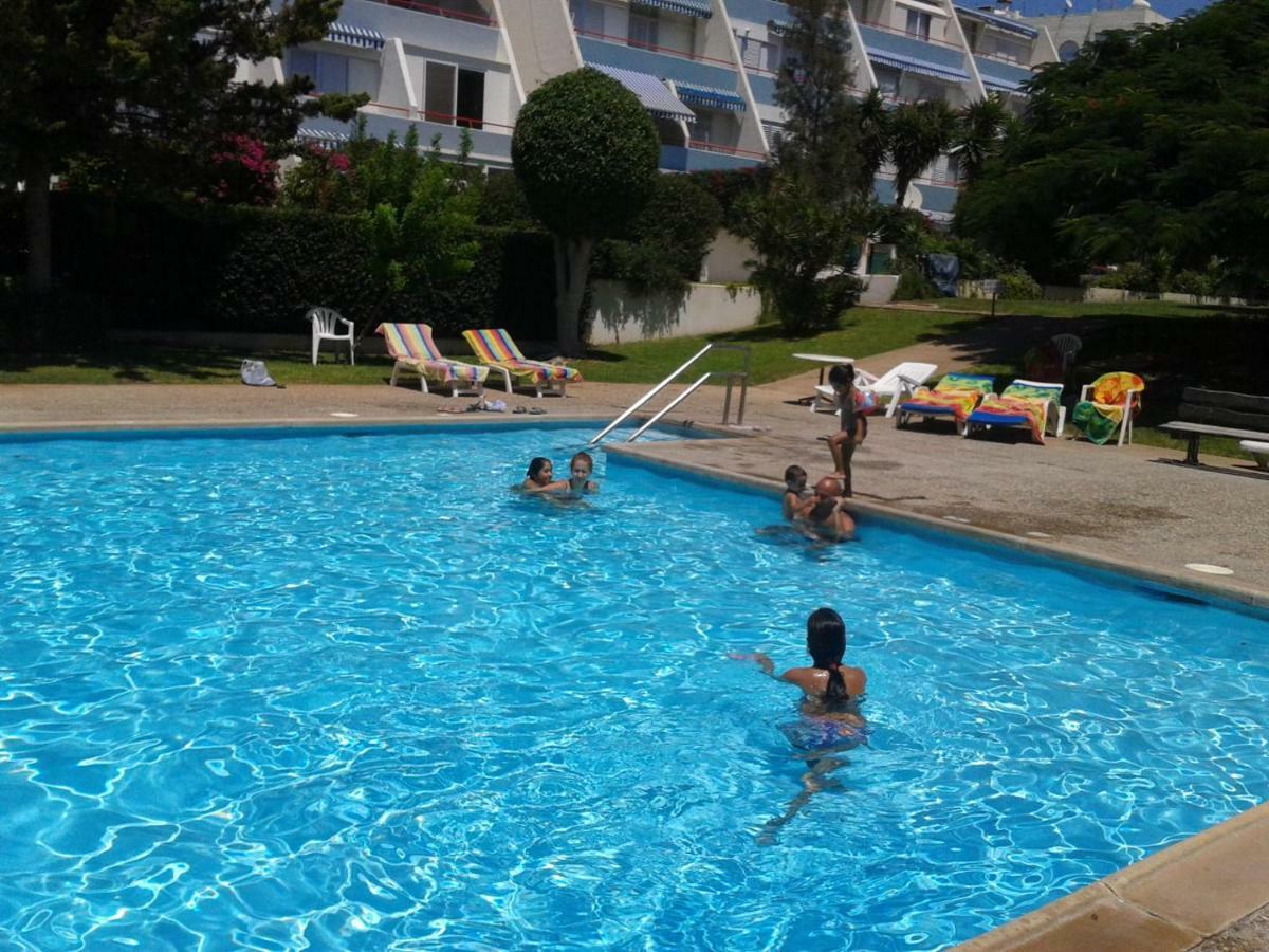Amathusia Beach Apartment 利马索尔 外观 照片